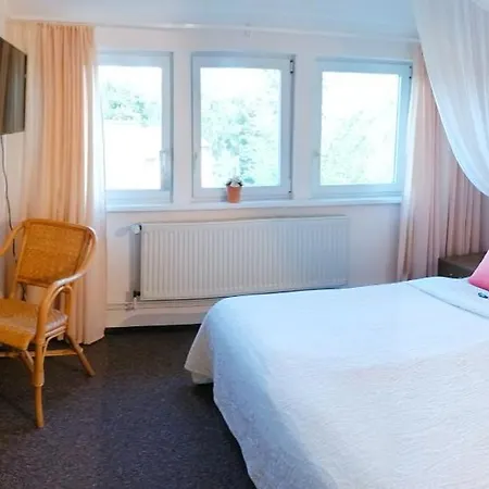 Martens 3* Bresewitz