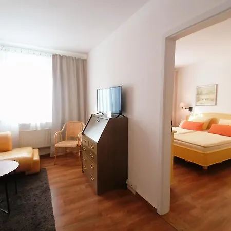 Martens 3* Bresewitz