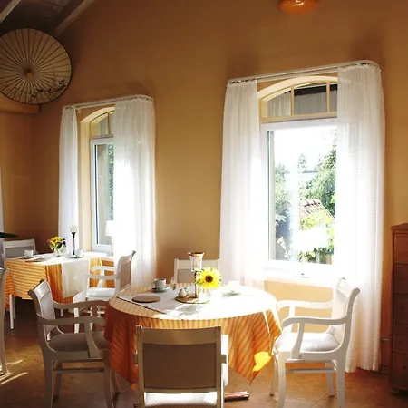 Casa de hóspedes Martens 3*