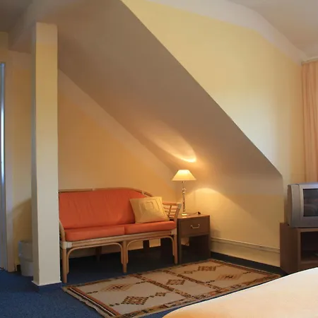 Martens 3* Bresewitz
